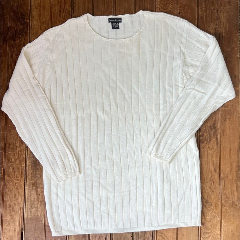 Vintage 90s Banana Republic women’s sweater lightweight Cream Crewneck